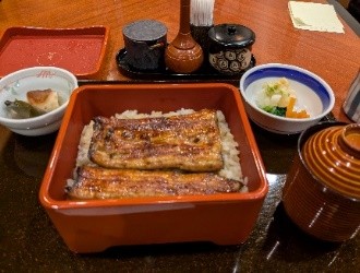 ランチ探偵　銀座裏まち　ぶらり旅（１０）夏はうの付くもの